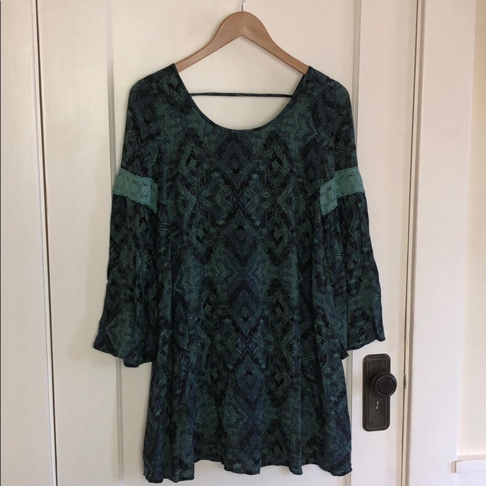 Sun & Shadow teal dress